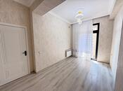 Продаётся 2-комн. новостройка 77 м², м. Кара Караев, photo 2 from 8