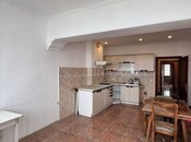 Satılır 3 otaqlı köhnə tikili 140 m², Elmlər Akademiyası m., photo 7 from 8