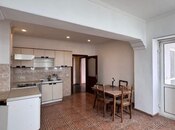 Satılır 3 otaqlı köhnə tikili 140 m², Elmlər Akademiyası m., photo 6 from 8