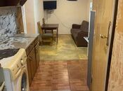 Satılır 1 otaqlı köhnə tikili 30 m², Nəsimi r., photo 2 from 8