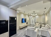 Продаётся 2-комн. новостройка 92 м², м. Гянджлик, photo 4 from 8