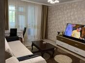 Продаётся 2-комн. вторичка 60 м², м. Элмляр Академиясы, photo 1 from 8
