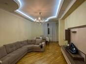 Продаётся 3-комн. новостройка 122 м², м. Иншаатчылар, photo 1 from 8