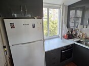 Продаётся 3-комн. вторичка 70 м², м. Нефтчиляр, photo 7 from 8