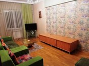 Satılır 2 otaqlı köhnə tikili 57 m², Elmlər Akademiyası m., photo 2 from 8