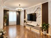 Продается 3-комн. новостройка 95 м², м. Нефтчиляр, photo 1 from 8