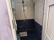 Satılır 3 otaqlı köhnə tikili 60 m², Qara Qarayev m., photo 6 from 8