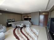 Сдаётся 2-комн. новостройка 96 м², м. Ази Асланов, photo 2 from 8