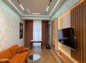 Сдается 2-комн. новостройка 65 м², м. Нариман Нариманов, photo 1 from 8