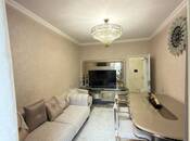Продается 2-комн. вторичка 65 м², м. Иншаатчылар, photo 2 from 8
