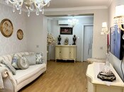 Продается 5-комн. вторичка 130 м², м. Иншаатчылар, photo 4 from 8