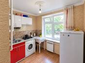 Продаётся 2-комн. вторичка 50 м², м. Нефтчиляр, photo 3 from 7