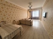 Продаётся 2-комн. новостройка 65 м², м. Ази Асланов, photo 1 from 8