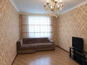Satılır 2 otaqlı köhnə tikili 60 m², Qara Qarayev m., photo 1 from 8