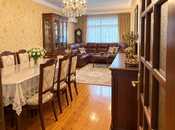 Продаётся 2-комн. вторичка 60 м², м. Нефтчиляр, photo 1 from 6