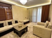 Продается 2-комн. вторичка 65 м², пос. 8-й мкр, photo 1 from 8