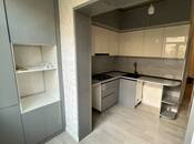 Satılır 2 otaqlı köhnə tikili 65 m², Xalqlar Dostluğu m., photo 7 from 8