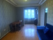 Satılır 2 otaqlı köhnə tikili 45 m², İnşaatçılar m., photo 4 from 8