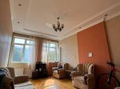 Satılır 2 otaqlı köhnə tikili 60 m², Bakıxanov q., photo 2 from 8