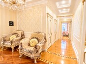 Продается 3-комн. новостройка 160 м², м. Кара Караев, photo 3 from 8