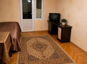 Satılır 2 otaqlı köhnə tikili 31 m², Elmlər Akademiyası m., photo 2 from 7
