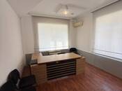 İcarəyə verilir 2 otaqlı ofis 90 m², İnşaatçılar m., photo 1 from 7
