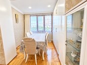 Продаётся 4-комн. вторичка 100 м², м. Низами, photo 3 from 8