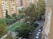 Satılır 2 otaqlı köhnə tikili 60 m², İnşaatçılar m., photo 1 from 8