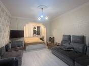 Продается 2-комн. вторичка 60 м², м. Ази Асланов, photo 1 from 8