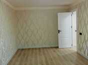 Продается 2-комн. вторичка 40 м², м. Элмляр Академиясы, photo 1 from 8