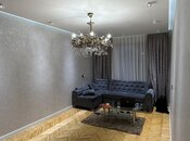 Satılır 3 otaqlı köhnə tikili 75 m², İnşaatçılar m., photo 6 from 8