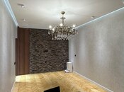 Satılır 3 otaqlı köhnə tikili 75 m², İnşaatçılar m., photo 8 from 8