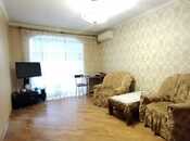 Satılır 2 otaqlı köhnə tikili 60 m², Nəsimi r., photo 1 from 8