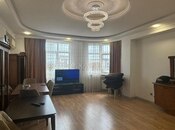 Продаётся 3-комн. новостройка 130 м², м. Гянджлик, photo 1 from 7