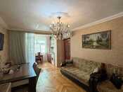 Продаётся 3-комн. вторичка 42 м², м. Ази Асланов, photo 1 from 8