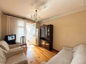 Satılır 3 otaqlı köhnə tikili 65 m², Neftçilər m., photo 1 from 8