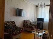 Продается 3-комн. вторичка 65 м², м. Ази Асланов, photo 2 from 8