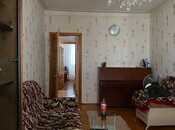 Продается 3-комн. вторичка 65 м², м. Ази Асланов, photo 1 from 8