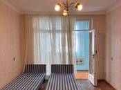 Сдается 3-комн. вторичка 62 м², м. Нефтчиляр, photo 3 from 7