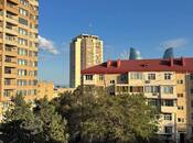 Satılır 3 otaqlı köhnə tikili 75 m², Yasamal r., photo 1 from 8