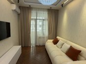 Сдается 2-комн. новостройка 70 м², м. Элмляр Академиясы, photo 2 from 8
