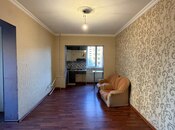 Продается 2-комн. вторичка 45 м², м. Нефтчиляр, photo 8 from 8