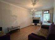 Satılır 3 otaqlı köhnə tikili 80 m², Bakıxanov q., photo 1 from 8