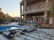 Продается 7-комн. дом/дача 250 м², photo 1 from 8