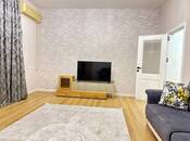 Сдается 2-комн. новостройка 72 м², м. Элмляр Академиясы, photo 1 from 5