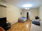 Satılır 2 otaqlı köhnə tikili 58 m², Dərnəgül m., photo 1 from 8