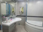 Satılır 3 otaqlı köhnə tikili 70 m², İnşaatçılar m., photo 5 from 8