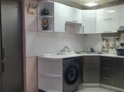 Satılır 3 otaqlı köhnə tikili 70 m², İnşaatçılar m., photo 4 from 8