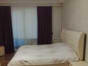 Продается 3-комн. вторичка 65 м², м. Нефтчиляр, photo 3 from 8