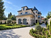 Satılır 8 otaqlı həyət evi/bağ evi 450 m², Badamdar q., photo 1 from 8